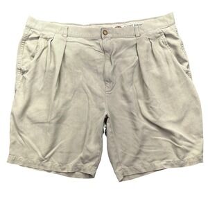 Tommy Bahama Relax Silk Pleated Khaki Shorts Relaxed Fit‎ Size 42 Fits 40"